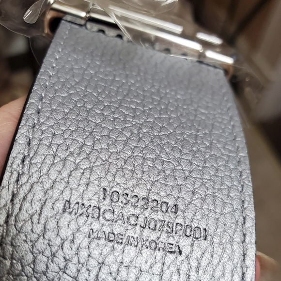 Brand New with Tags MCM Claus Reversible Metallic Silver Belt - Picture 2 of 10